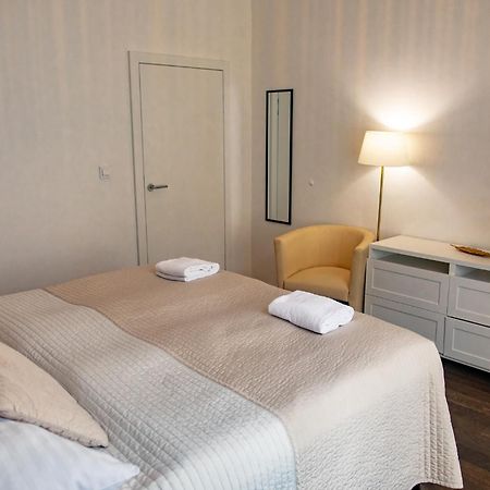 Luxury Modern Designed Oldtown Apartment Praag Buitenkant foto