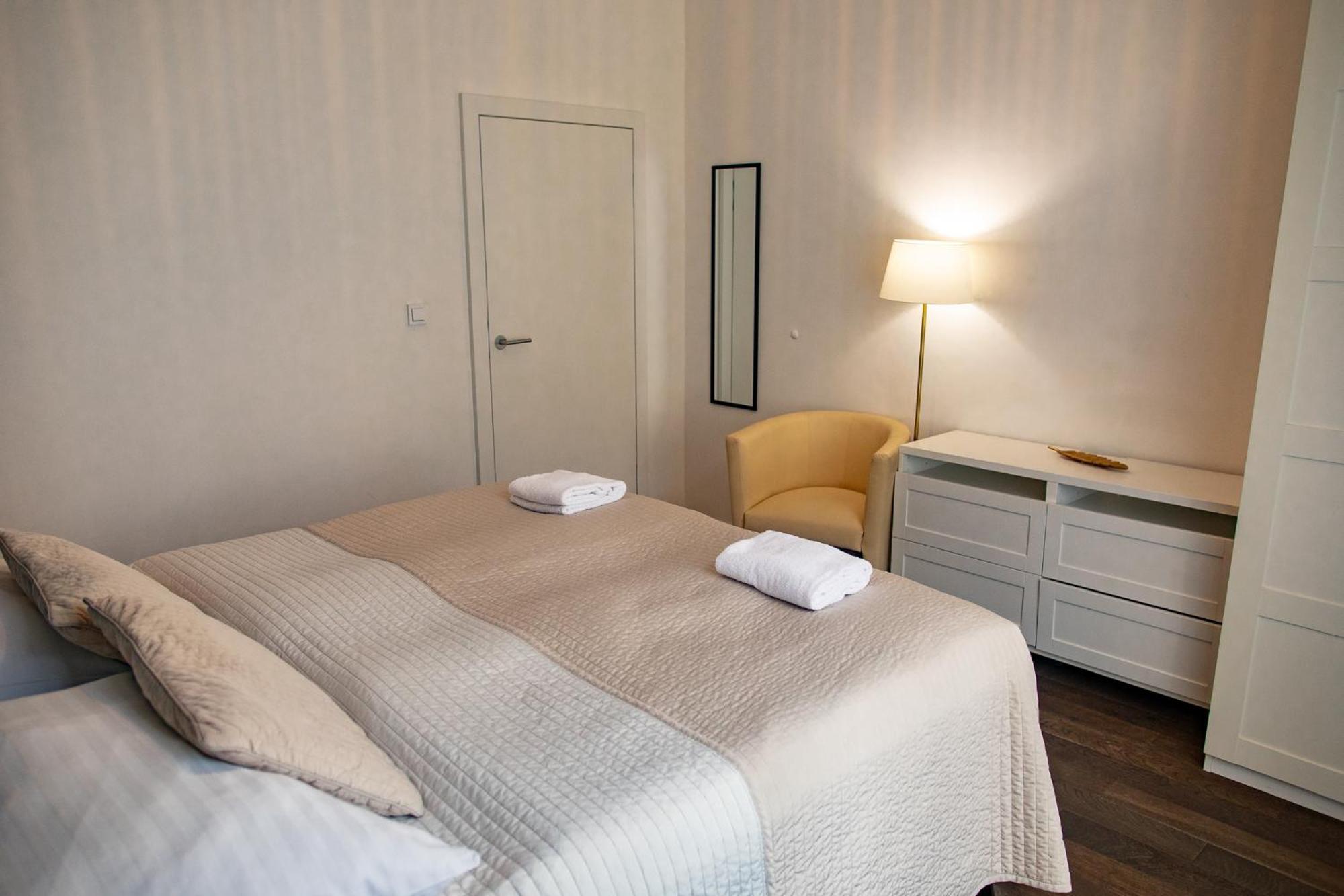 Luxury Modern Designed Oldtown Apartment Praag Buitenkant foto