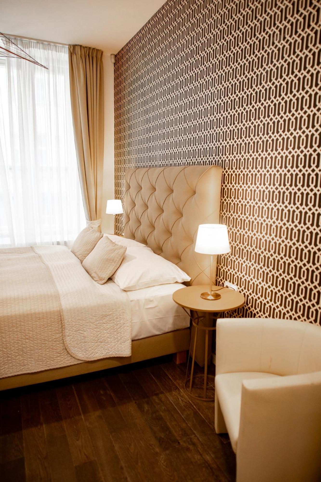 Luxury Modern Designed Oldtown Apartment Praag Buitenkant foto