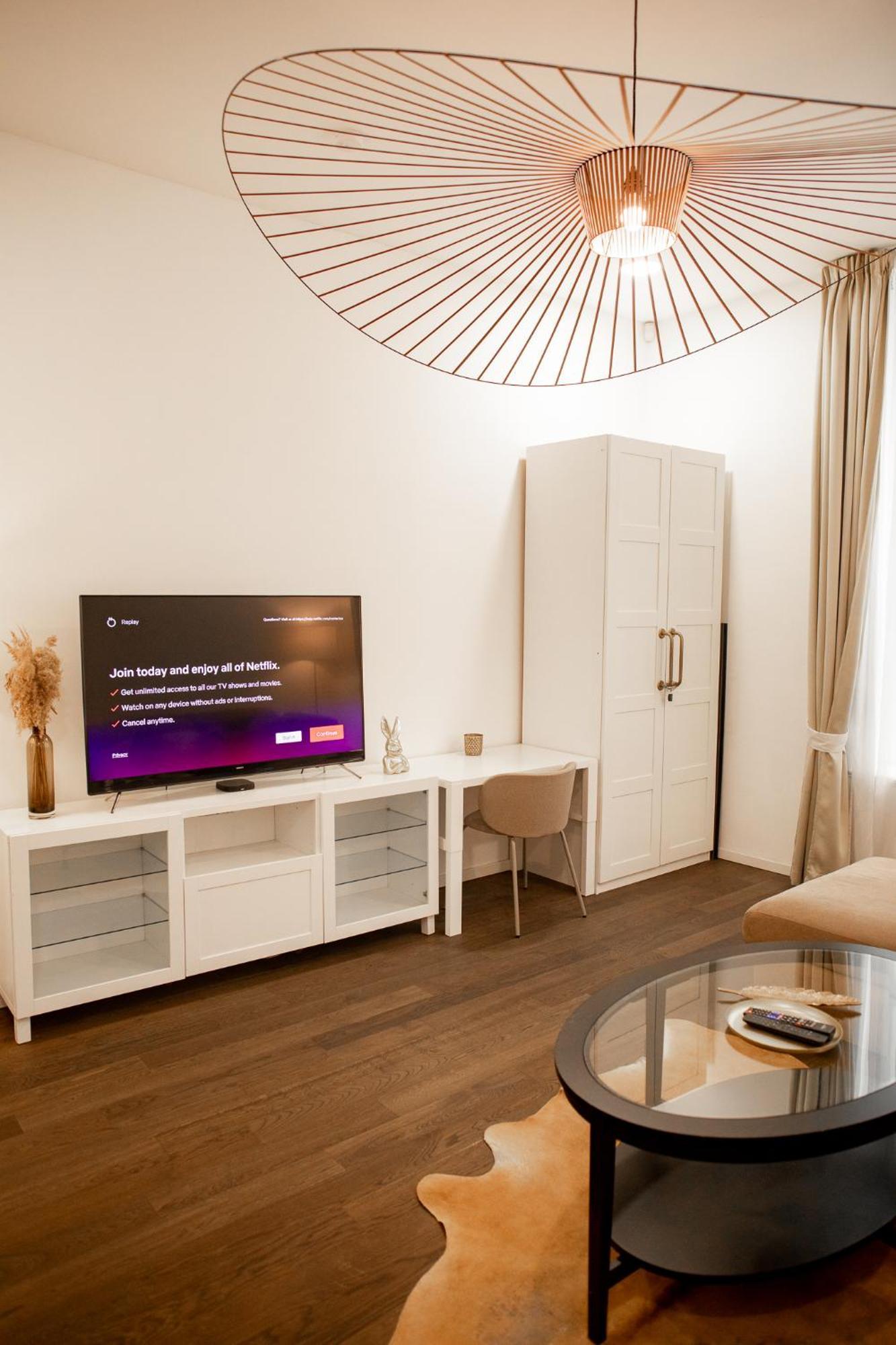Luxury Modern Designed Oldtown Apartment Praag Buitenkant foto