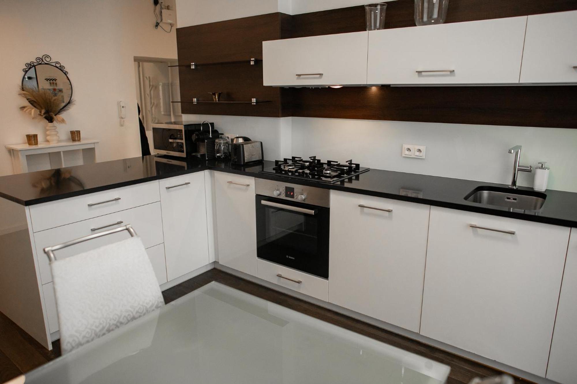 Luxury Modern Designed Oldtown Apartment Praag Buitenkant foto