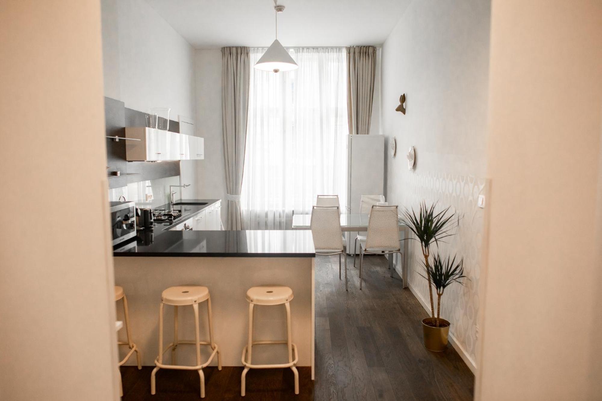 Luxury Modern Designed Oldtown Apartment Praag Buitenkant foto