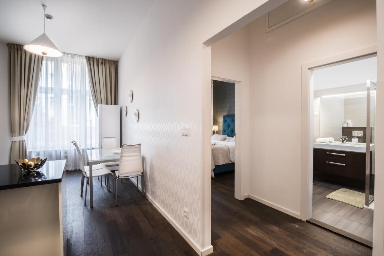 Luxury Modern Designed Oldtown Apartment Praag Buitenkant foto